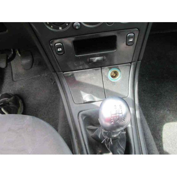 citroën xsara berlina del año 2002