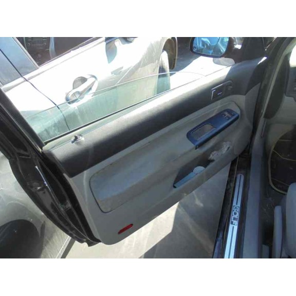 volkswagen golf iv berlina (1j1) del año 2000