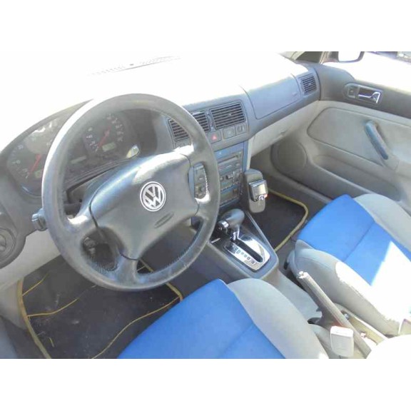 volkswagen golf iv berlina (1j1) del año 2000