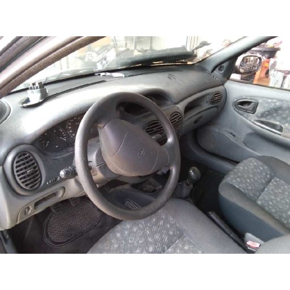 renault megane i classic (la0) del año 1998