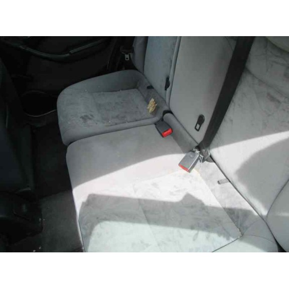 citroën xsara berlina del año 2002