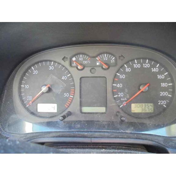 volkswagen golf iv berlina (1j1) del año 2000