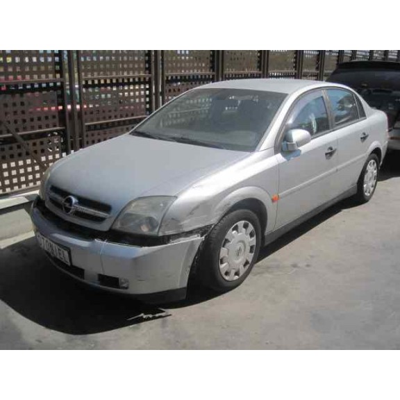 opel vectra c berlina del año 2003