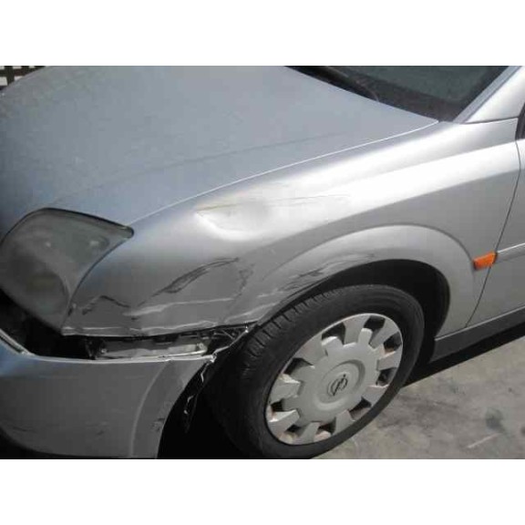opel vectra c berlina del año 2003
