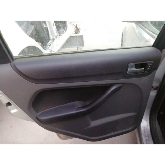 ford focus berlina (cap) del año 2006