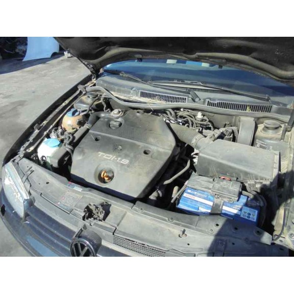 volkswagen golf iv berlina (1j1) del año 2000