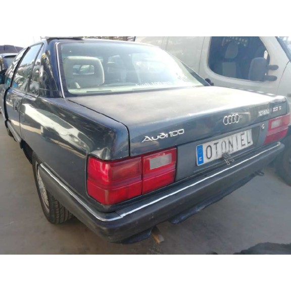 audi 100 berlina (443) del año 1990