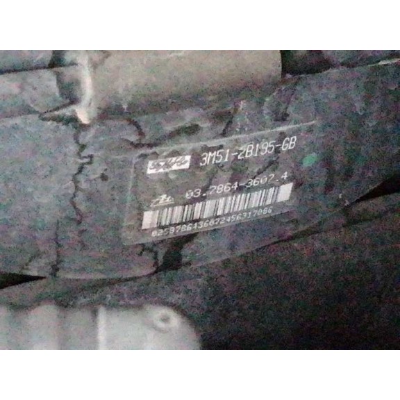 ford focus berlina (cap) del año 2006