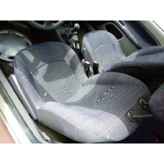 renault clio ii fase ii (b/cb0) del año 2002