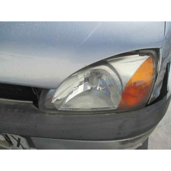 ford fiesta berlina (dx) del año 2001