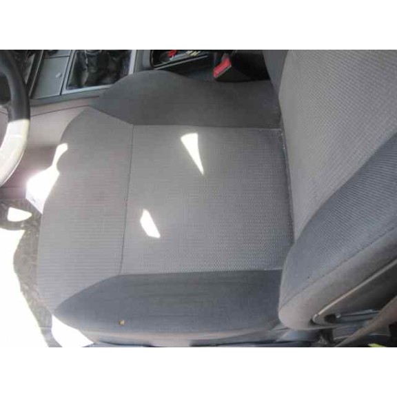 opel vectra c berlina del año 2003