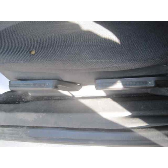 opel vectra c berlina del año 2003