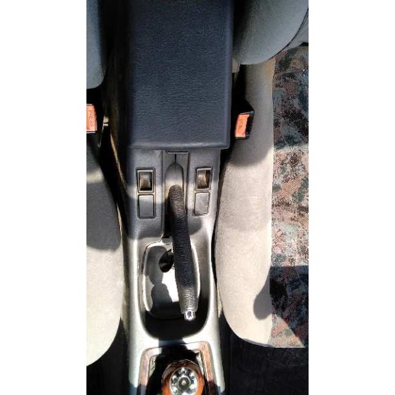 nissan primera berlina (p11) del año 1999