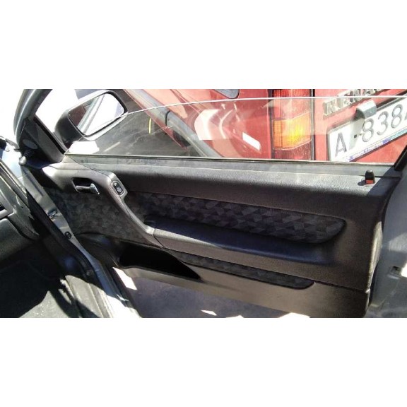 opel astra g berlina del año 2001