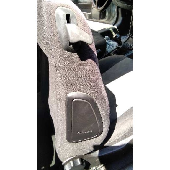 opel astra g berlina del año 2001