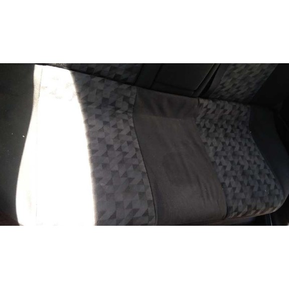 opel astra g berlina del año 2001