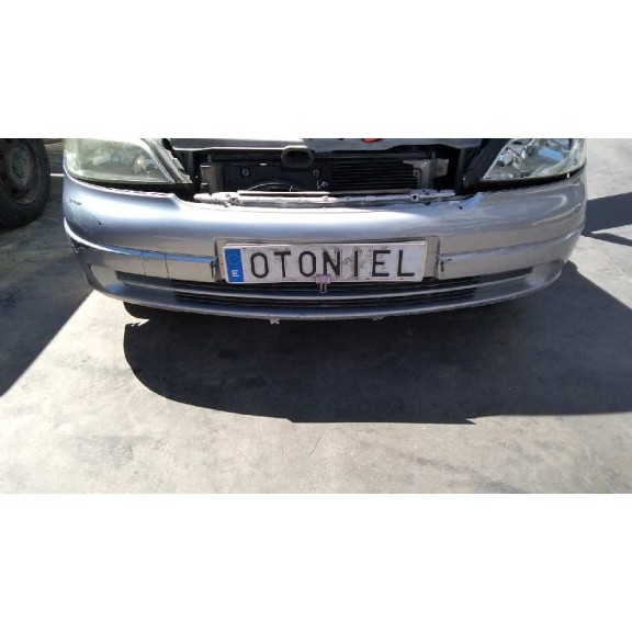 opel astra g berlina del año 2001