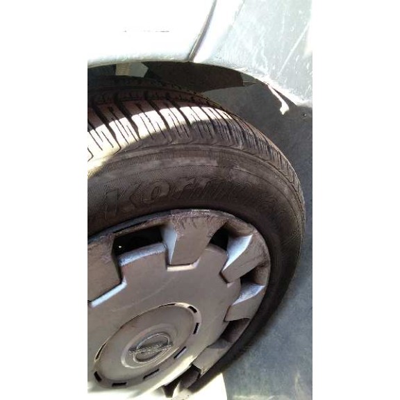 opel astra g berlina del año 2001