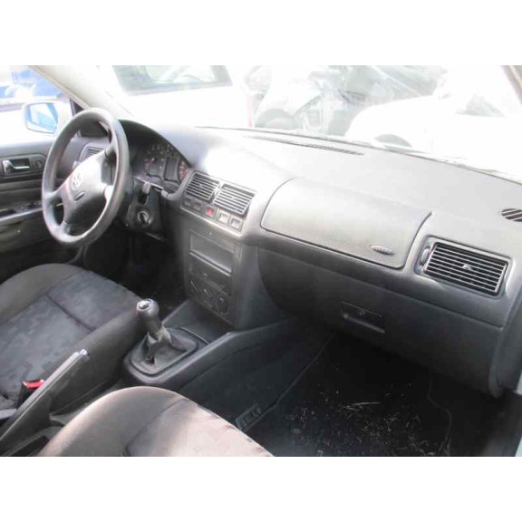 volkswagen golf iv berlina (1j1) del año 1998