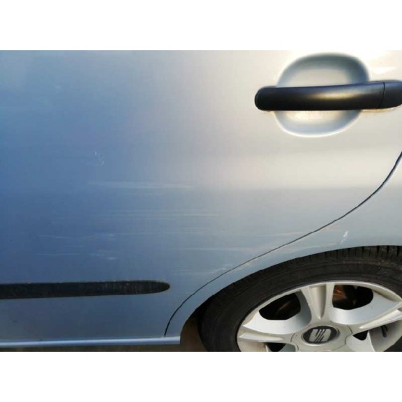 seat ibiza (6l1) del año 2004