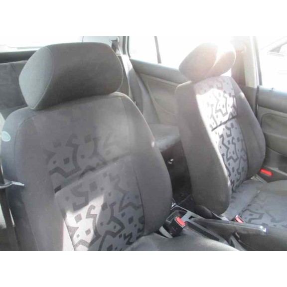 volkswagen golf iv berlina (1j1) del año 1998