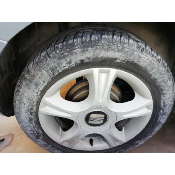 seat ibiza (6l1) del año 2004