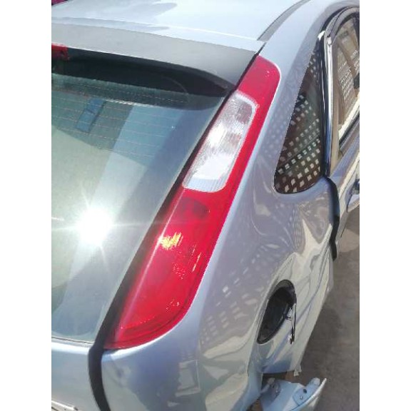 ford focus berlina (cap) del año 2006