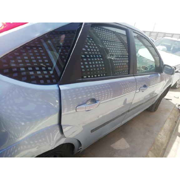 ford focus berlina (cap) del año 2006