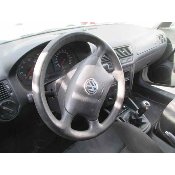 volkswagen golf iv berlina (1j1) del año 1998