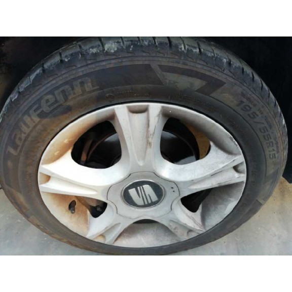 seat ibiza (6l1) del año 2004