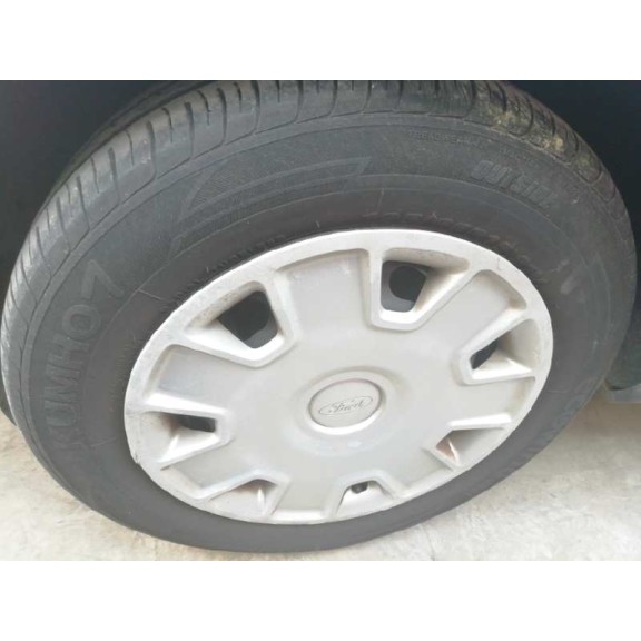 ford focus berlina (cap) del año 2006