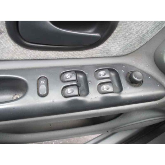 renault laguna (b56) del año 1999