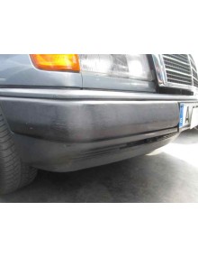 mercedes-benz clase e (w124) berlina del año 1988 2