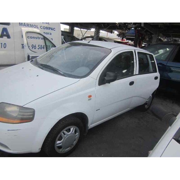 daewoo kalos del año 2004