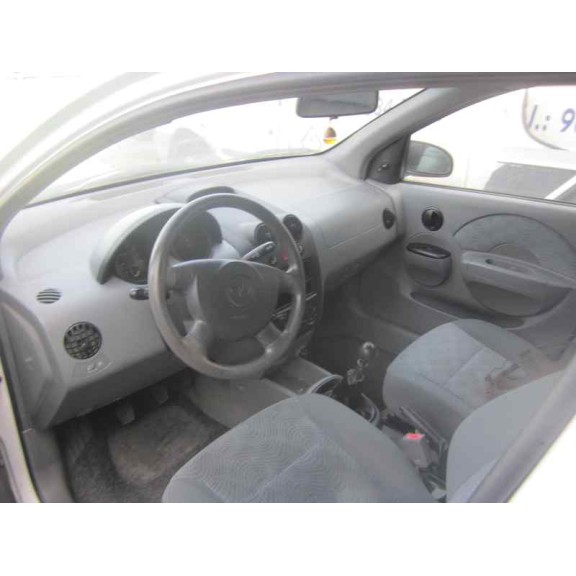 daewoo kalos del año 2004