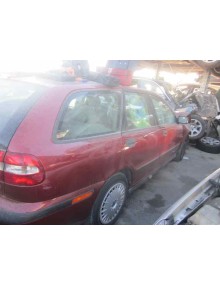 volvo v40 familiar del año 2002 2