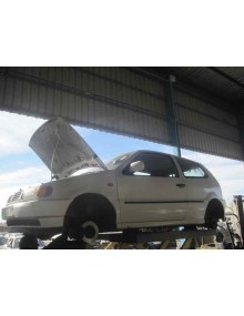 volkswagen polo berlina (6n1) del año 1998