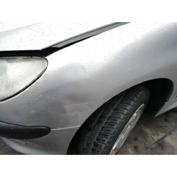 peugeot 206 berlina del año 1999