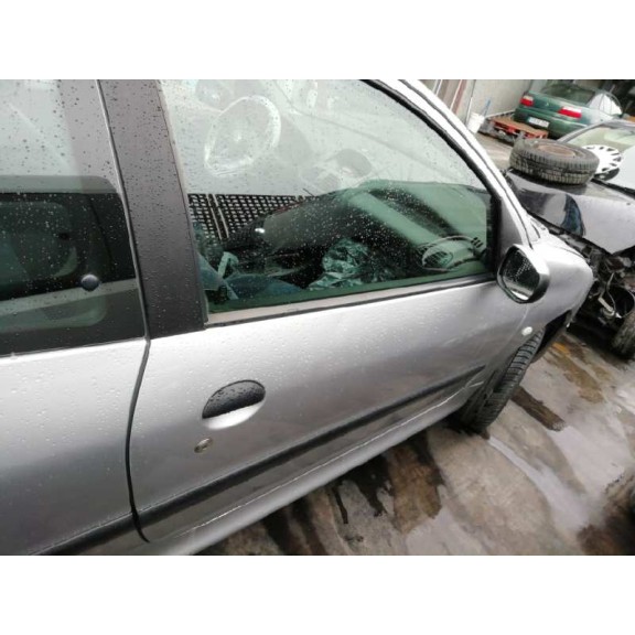 peugeot 206 berlina del año 1999