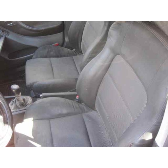 seat toledo (1m2) del año 2001