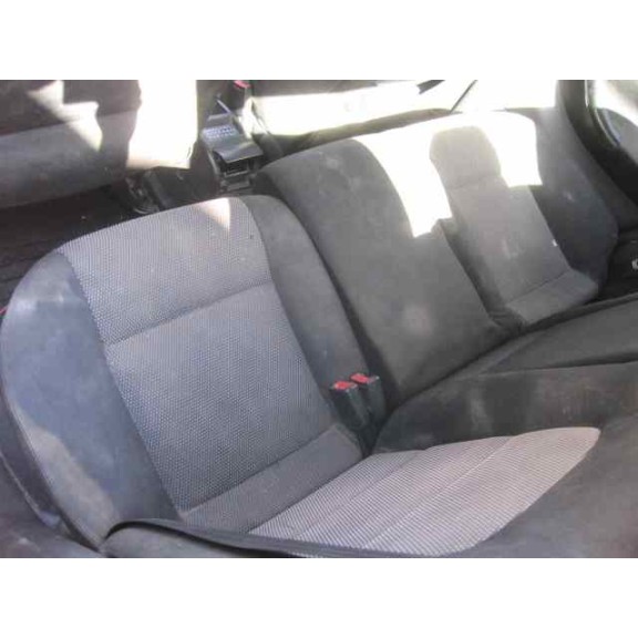 seat toledo (1m2) del año 2001