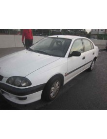 toyota avensis berlina (t 22) del año 1998 2
