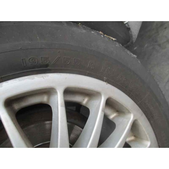 citroën xsara berlina del año 1999