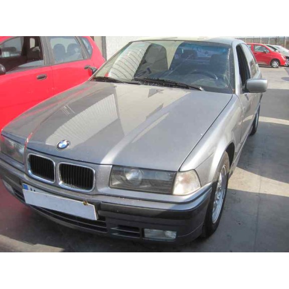 bmw serie 3 berlina (e36) del año 1993