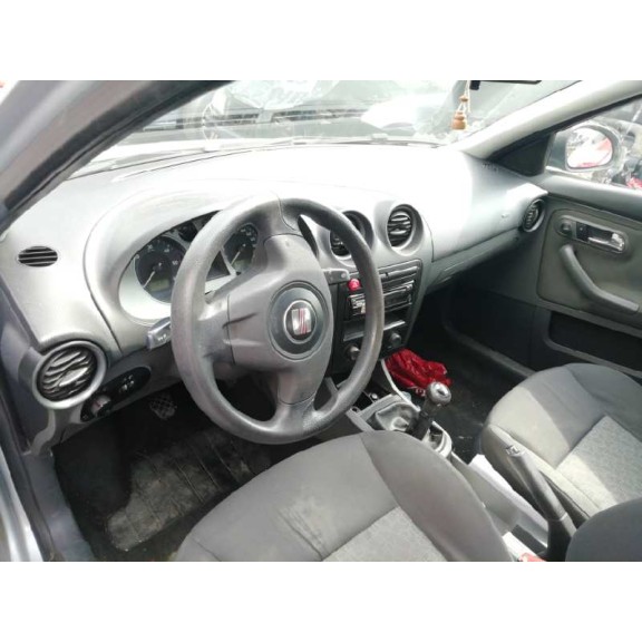 seat ibiza (6l1) del año 2006