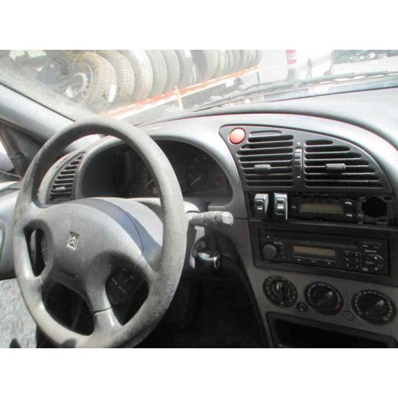 citroën xsara berlina del año 2000