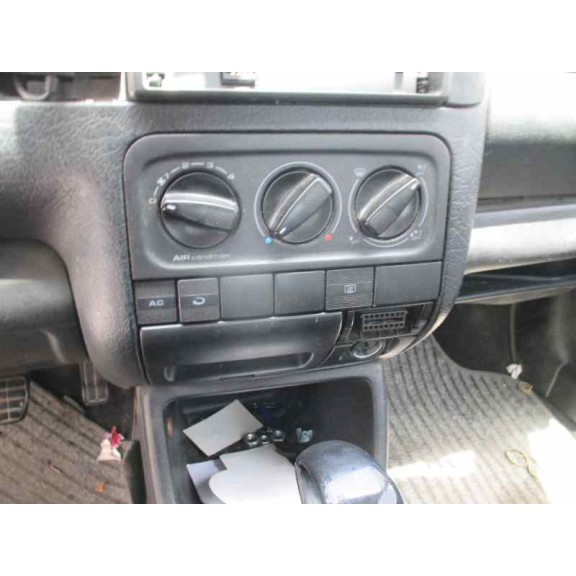 volkswagen golf iii berlina (1h1) del año 1996