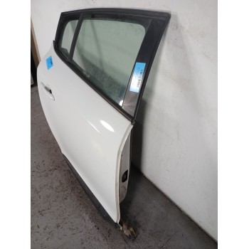 Recambio de puerta trasera derecha para renault megane iii berlina 5 p expression referencia OEM IAM   