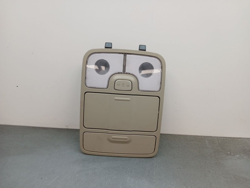 Recambio de luz interior para kia carens iv 1.7 crdi referencia OEM IAM 92800a4xxx  