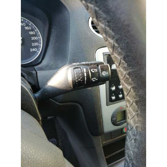 ford focus berlina (cap) del año 2005